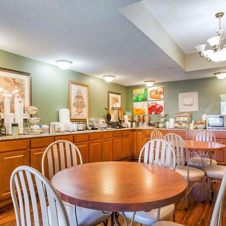 Quality Inn & Suites Ridgeland Eksteriør billede