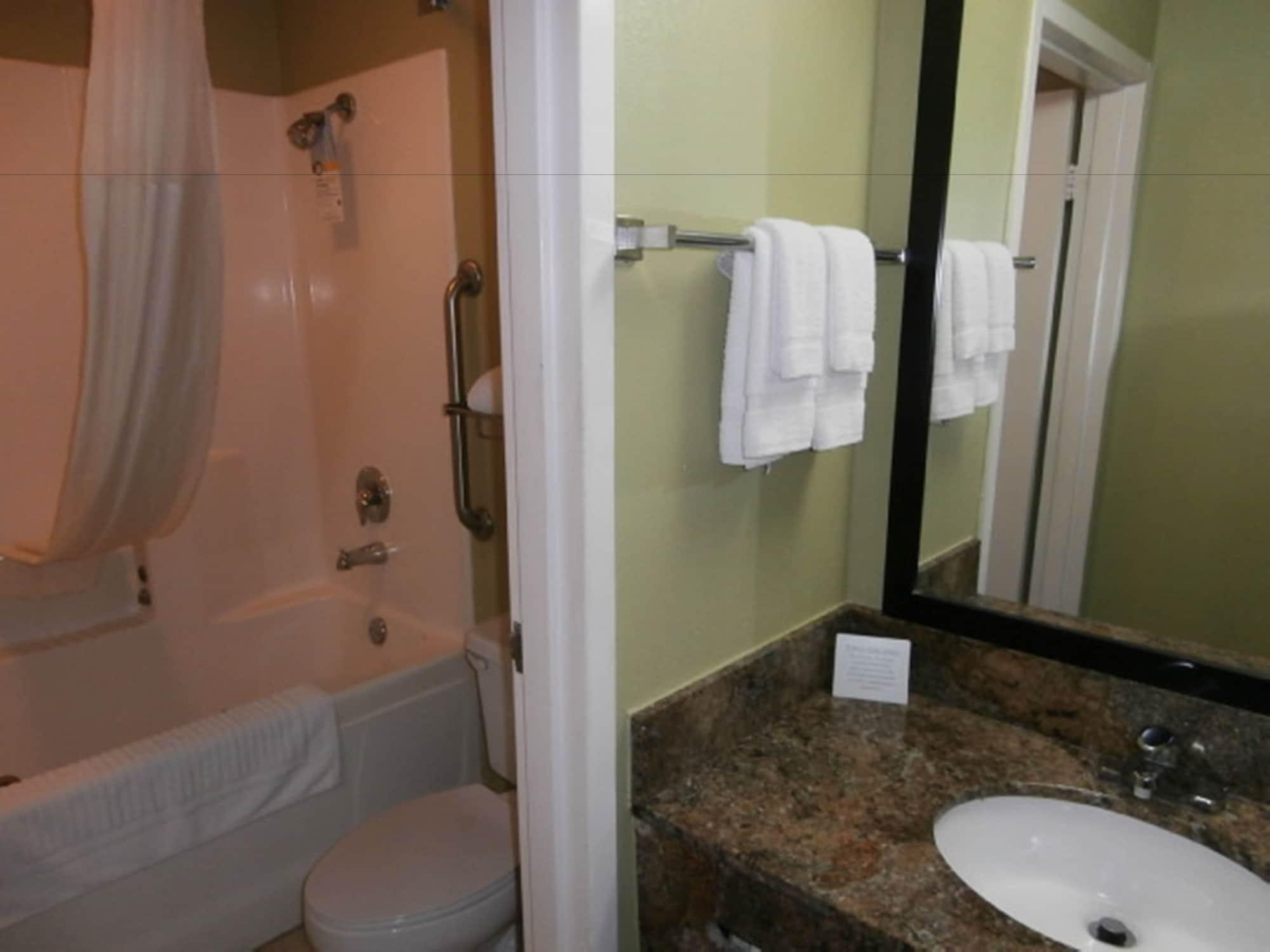 Quality Inn & Suites Ridgeland Eksteriør billede