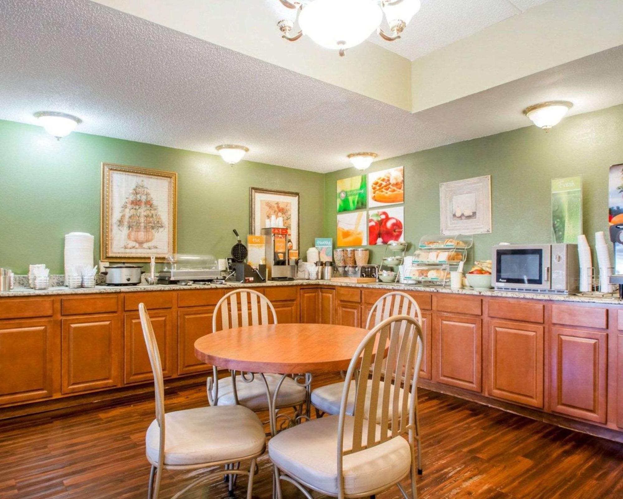 Quality Inn & Suites Ridgeland Eksteriør billede